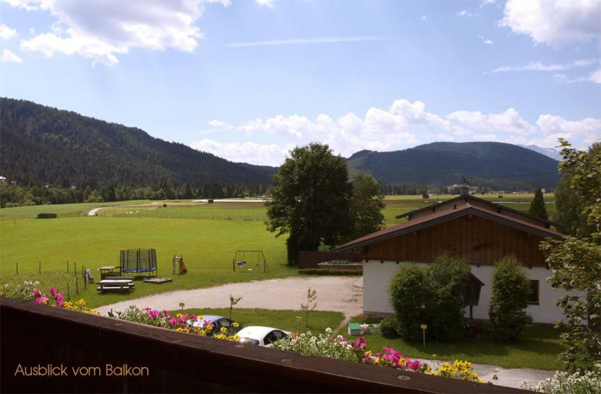 Ahrnerhof Villa ลอยทัช ภายนอก รูปภาพ